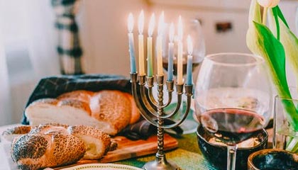 九游电脑版-女足U16少打一人！吴逸羲争抢中踢到对手被罚下，墨西哥随后扳平